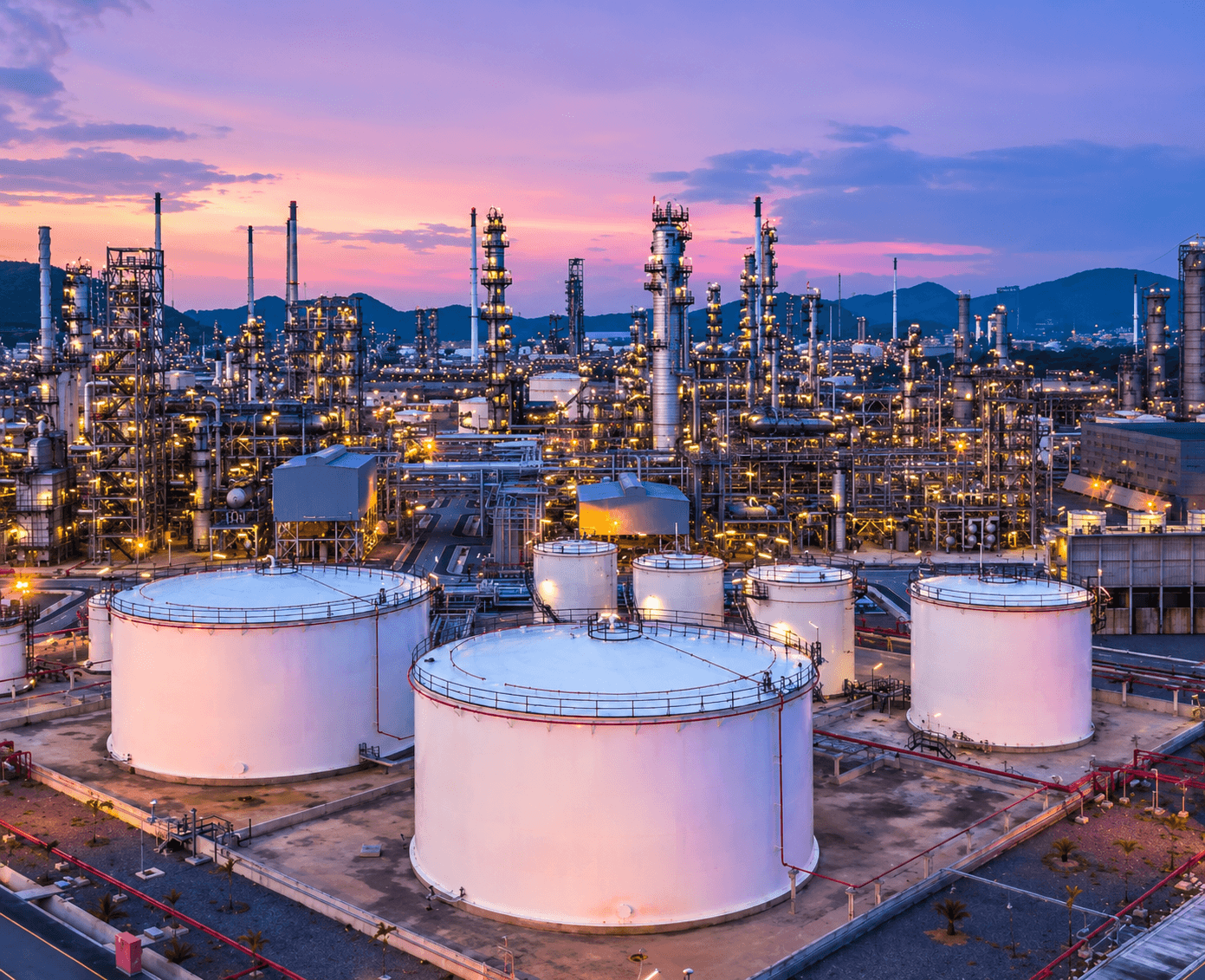 Petroleum refinery and processing facility at dusk